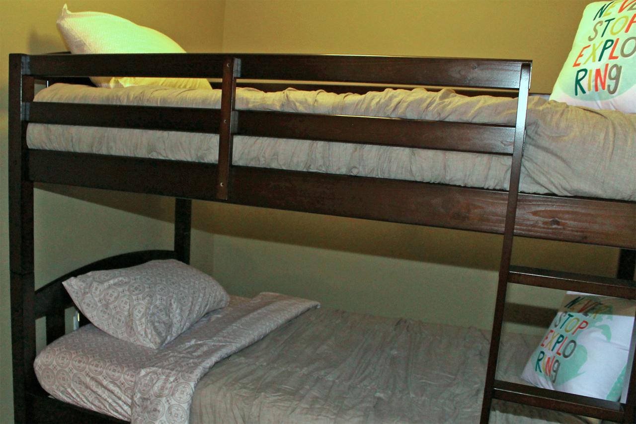 Heartland Inn And Suites Wheatland Экстерьер фото